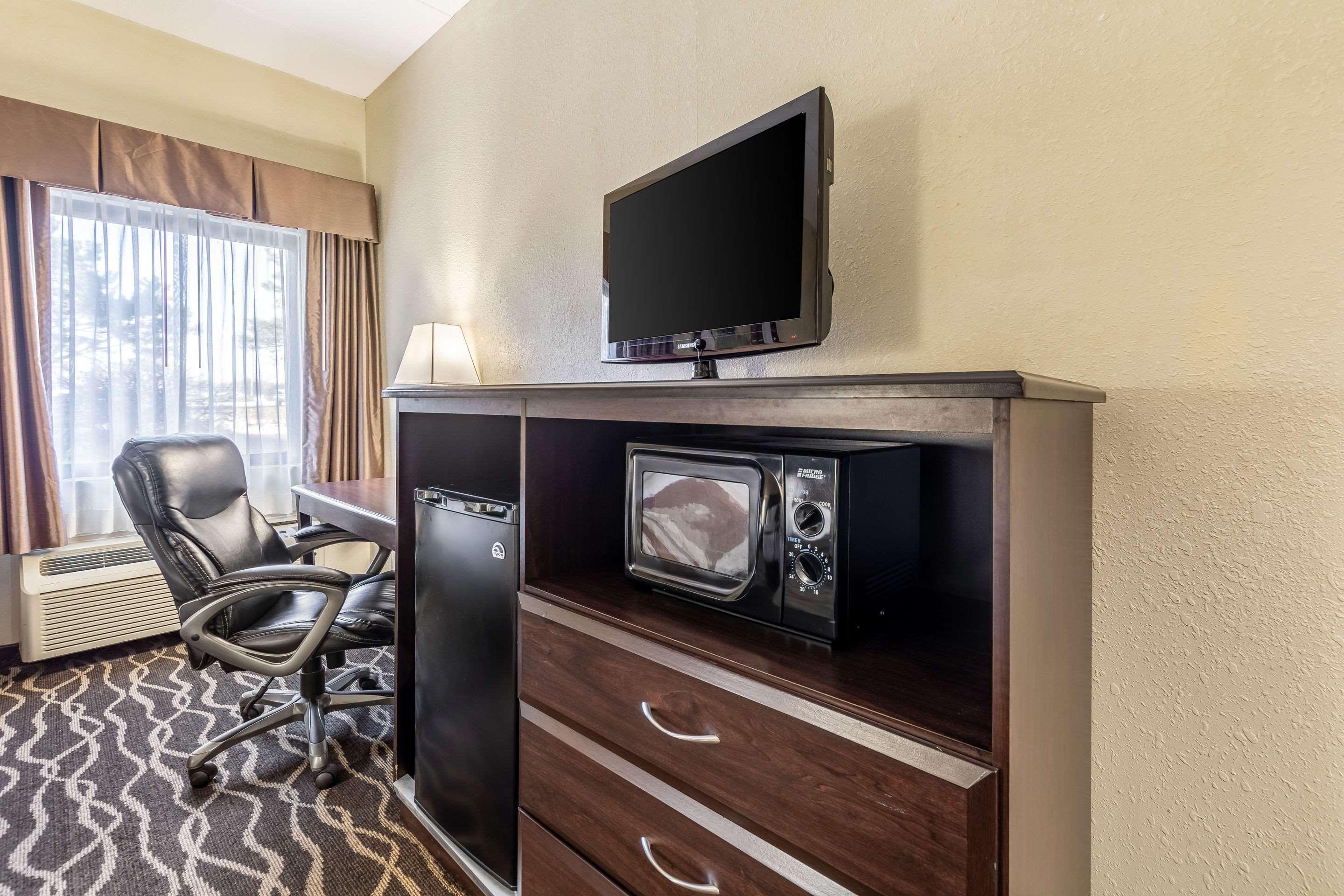 Quality Inn & Suites Southport Indianapolis Eksteriør bilde
