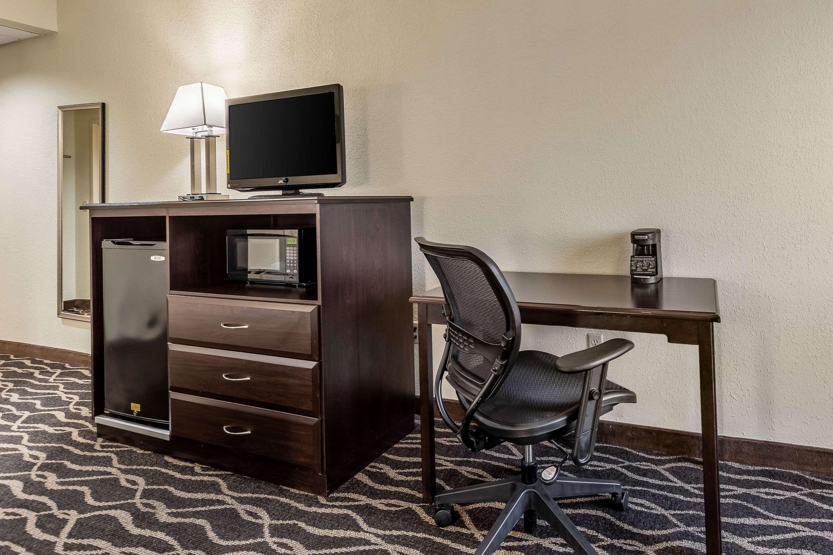Quality Inn & Suites Southport Indianapolis Eksteriør bilde