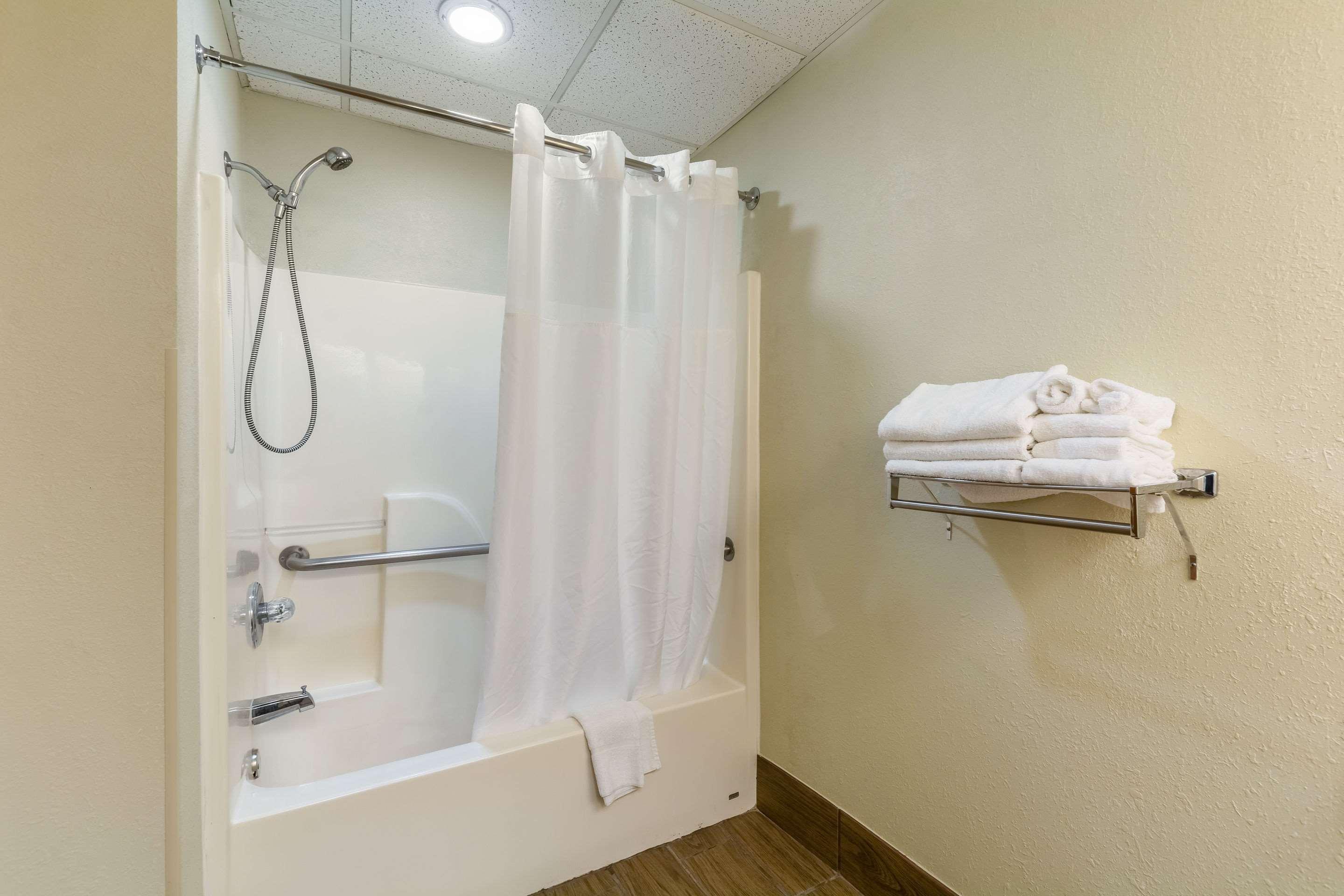 Quality Inn & Suites Southport Indianapolis Eksteriør bilde