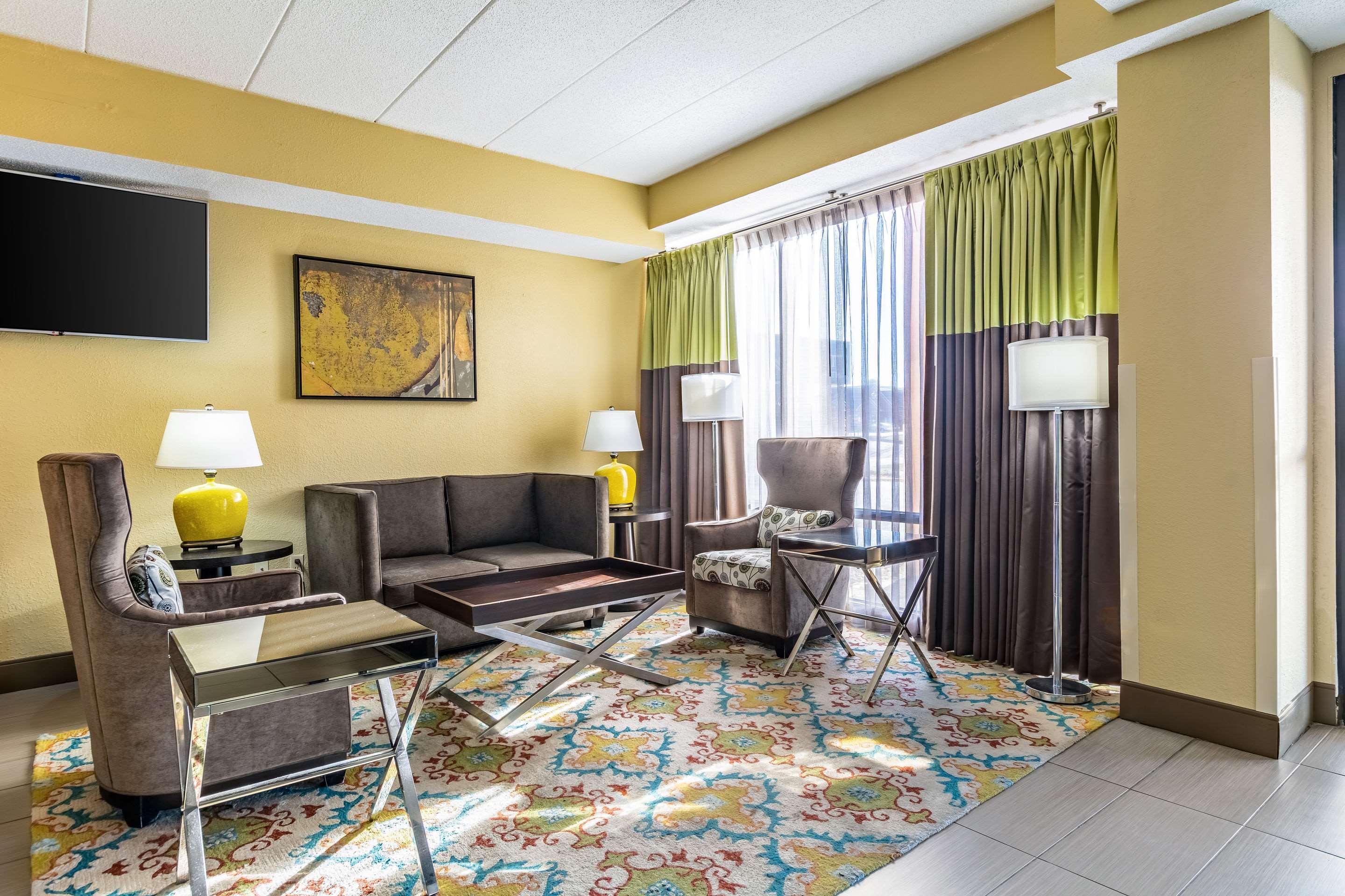 Quality Inn & Suites Southport Indianapolis Eksteriør bilde